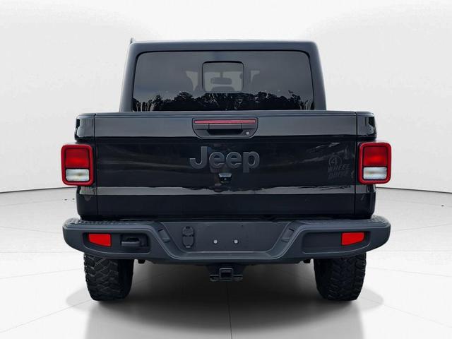 Photo of 2022 Black Clearcoat Jeep Gladiator