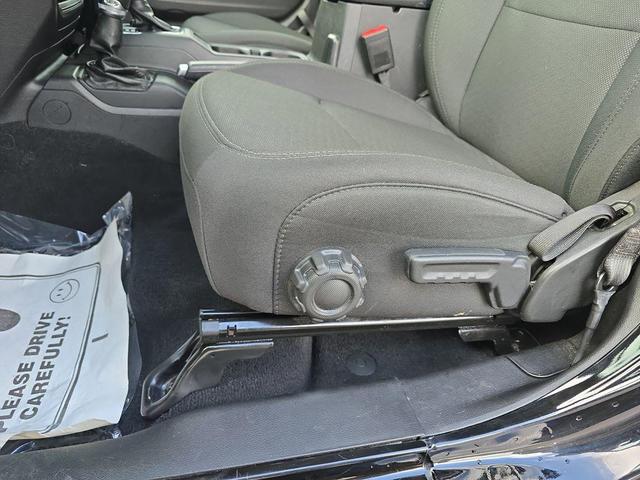 Photo of 2022 Black Clearcoat Jeep Gladiator
