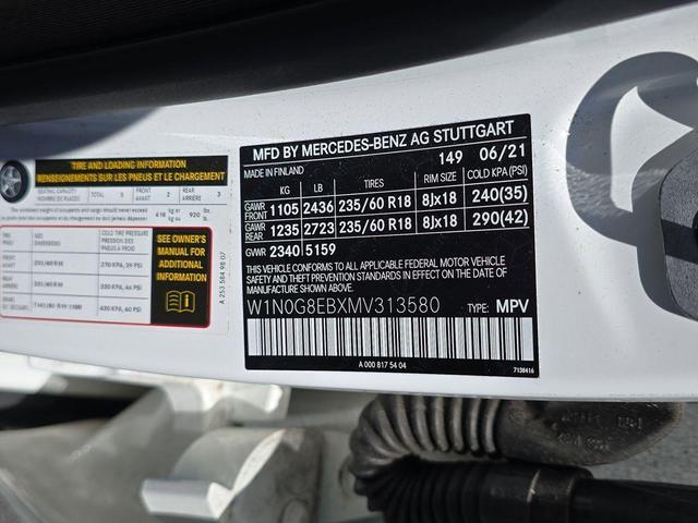 Photo of 2021 Polar White Mercedes-Benz GLC 300