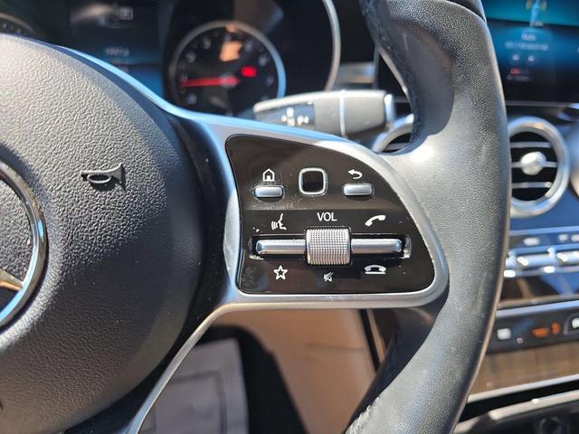 Photo of 2021 Polar White Mercedes-Benz GLC 300