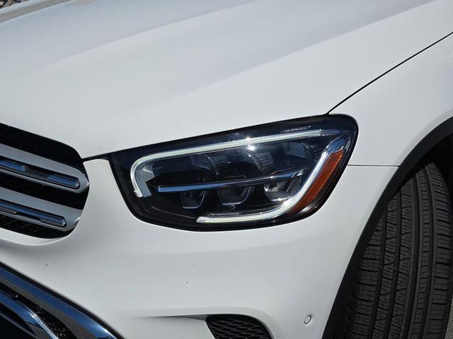 Photo of 2021 Polar White Mercedes-Benz GLC 300