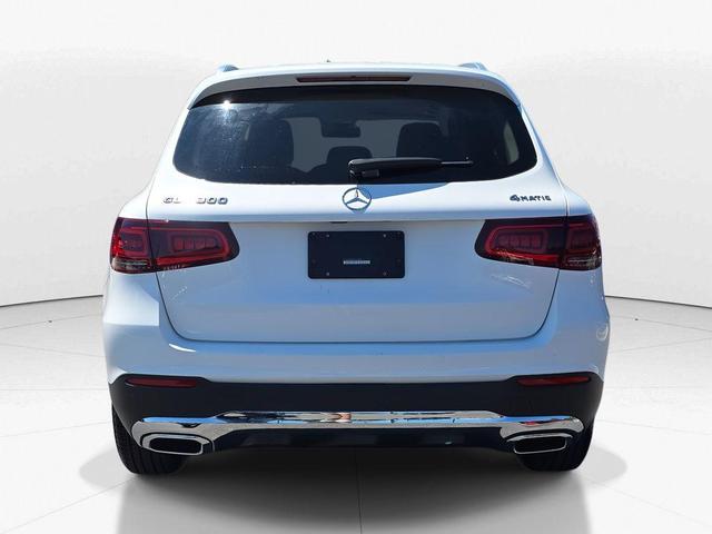 Photo of 2021 Polar White Mercedes-Benz GLC 300