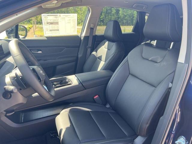 Photo of 2025 Deep Ocean Blue Nissan Murano