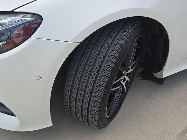 Photo of 2019 designo Diamond White Metallic Mercedes-Benz E-Class