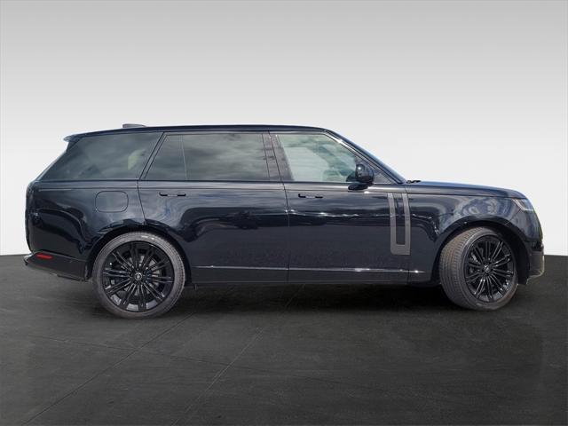 Photo of 2025 Santorini Black Land Rover Range Rover