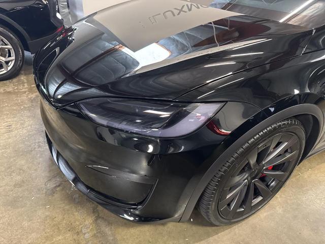 Photo of 2023 Black Tesla Model X