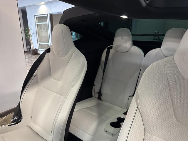Photo of 2023 Black Tesla Model X