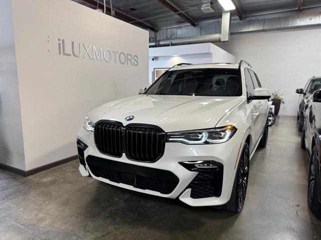 2022 BMW X7