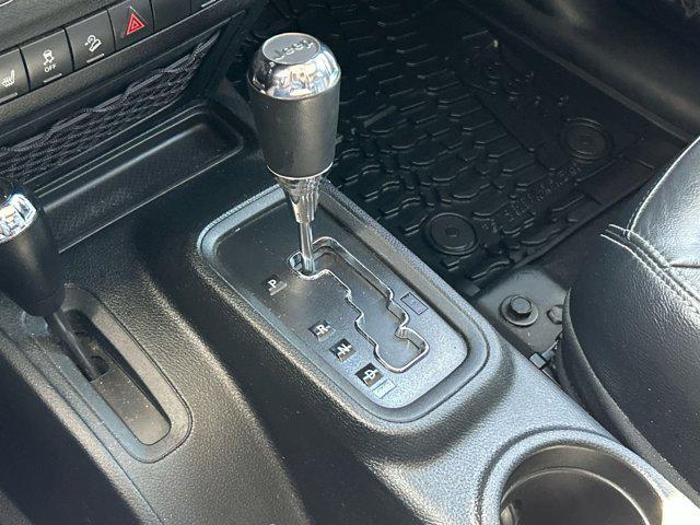 Photo of 2017 Black Clearcoat Jeep Wrangler Unlimited