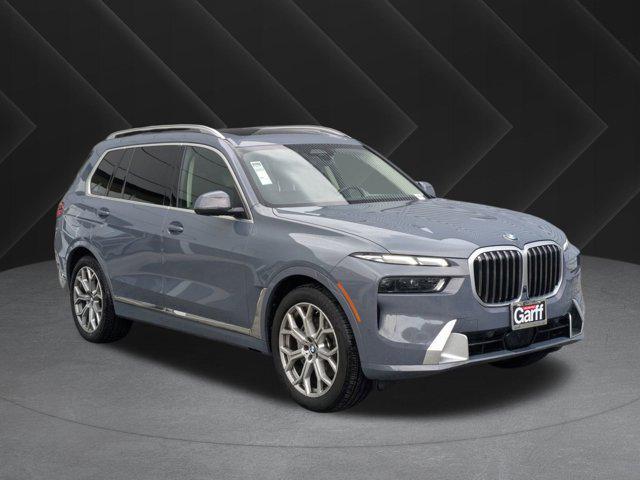 2023 BMW X7