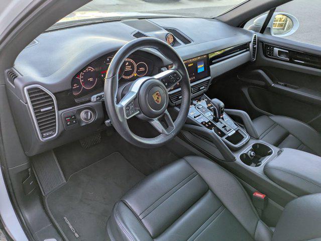 Photo of 2021 White Porsche Cayenne
