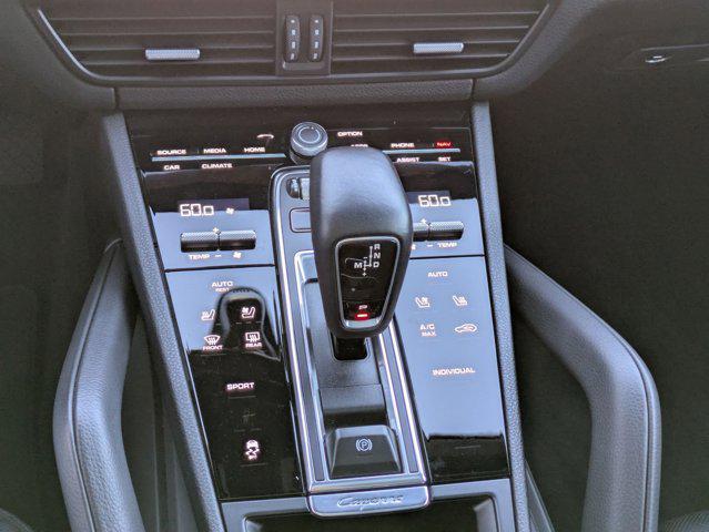 Photo of 2021 White Porsche Cayenne