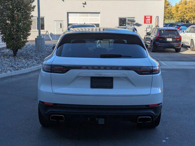 Photo of 2021 White Porsche Cayenne