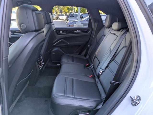 Photo of 2021 White Porsche Cayenne