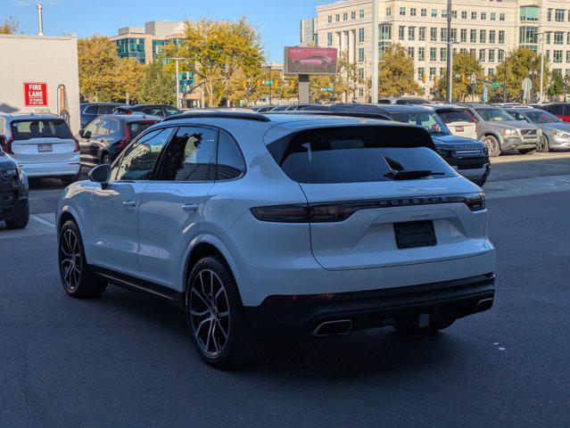Photo of 2021 White Porsche Cayenne