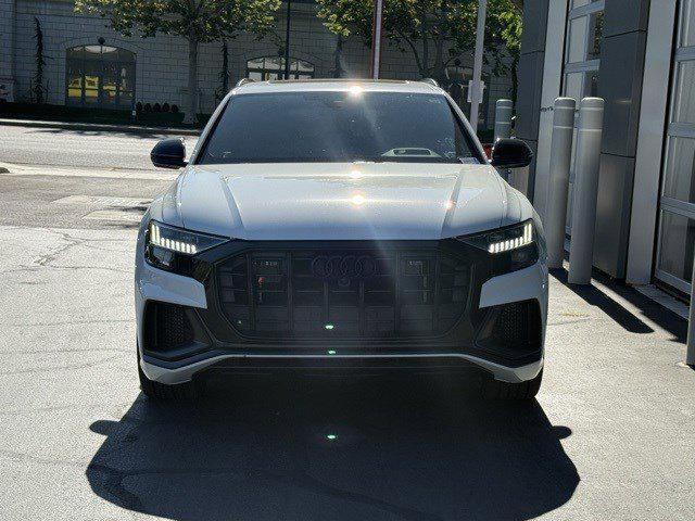 Photo of 2022 Carrara White Audi SQ8