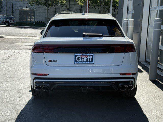Photo of 2022 Carrara White Audi SQ8