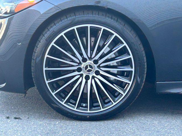 Photo of 2024 Graphite Grey Metallic Mercedes-Benz C-Class