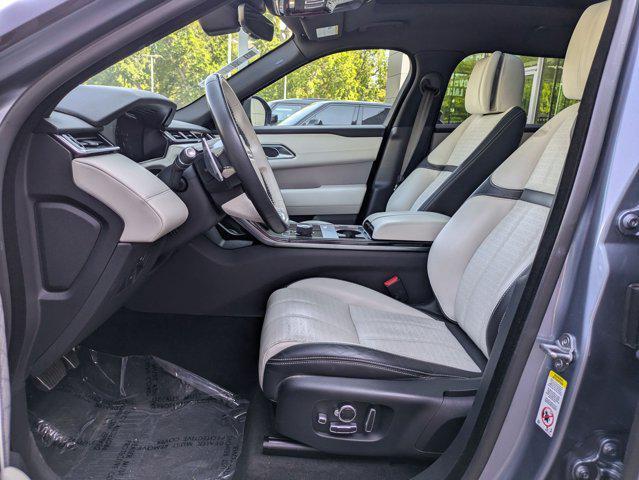 Photo of 2020 Byron Blue Metallic Land Rover Range Rover Velar