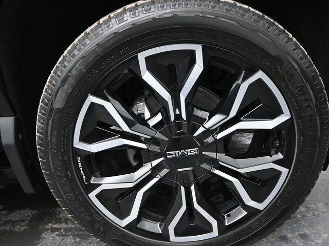 Photo of 2025 Gray GMC Sierra EV