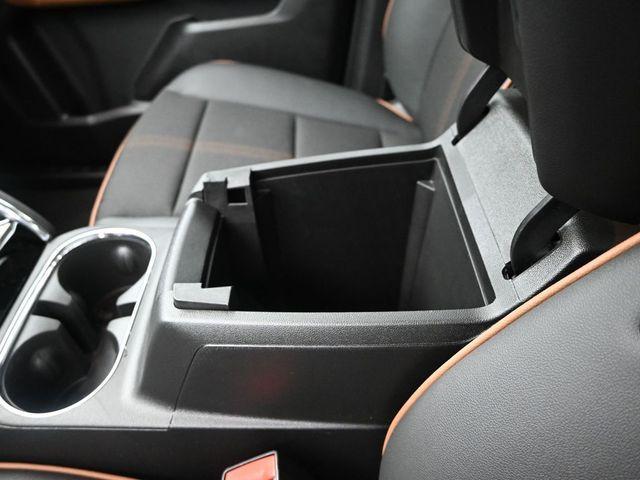 Photo of 2025 Onyx Black GMC Canyon