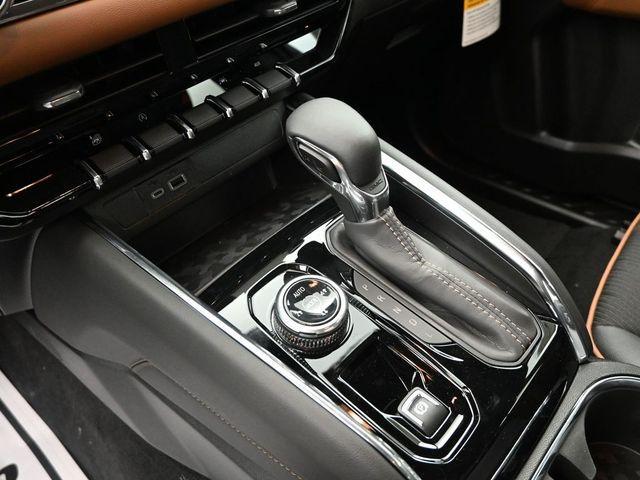 Photo of 2025 Onyx Black GMC Canyon