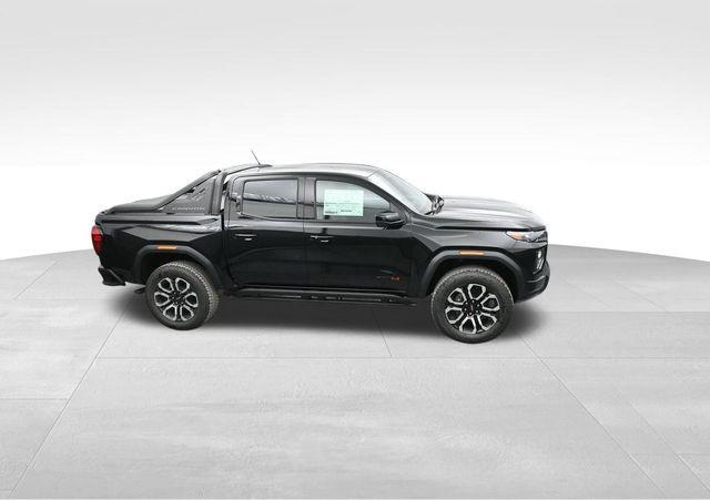 Photo of 2025 Onyx Black GMC Canyon