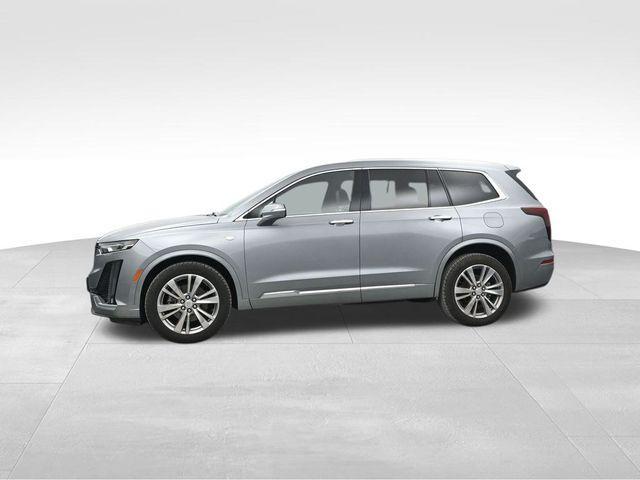 Photo of 2023 Silver Metallic Cadillac XT6