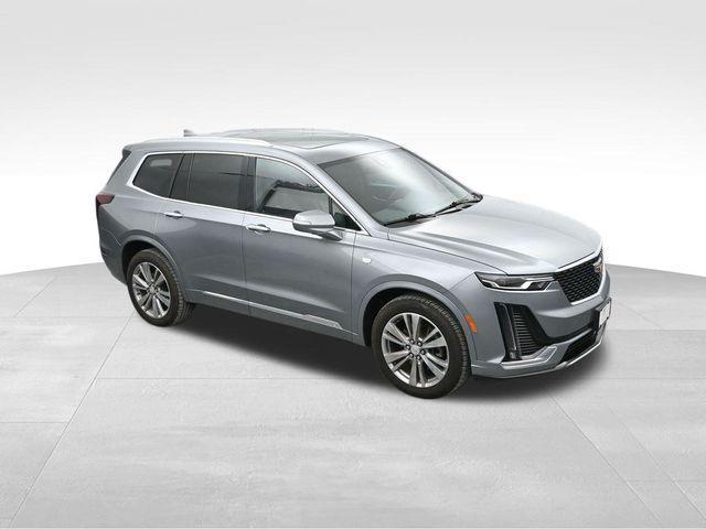 Photo of 2023 Silver Metallic Cadillac XT6