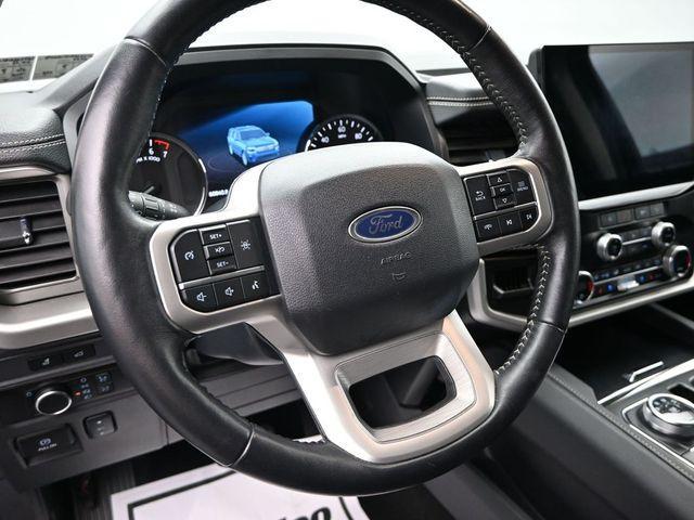 Photo of 2024 Black Metallic Ford Expedition Max