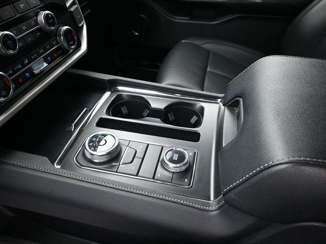 Photo of 2024 Black Metallic Ford Expedition Max