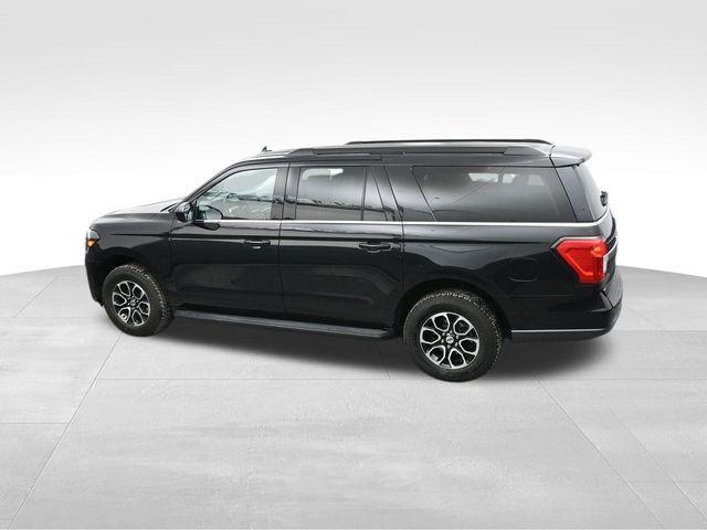 Photo of 2024 Black Metallic Ford Expedition Max