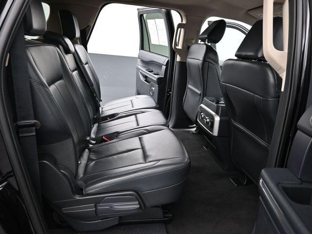 Photo of 2024 Black Metallic Ford Expedition Max
