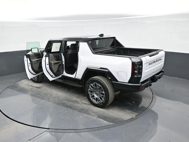 Photo of 2025 White GMC HUMMER EV Pickup