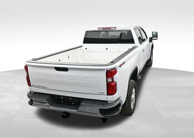 Photo of 2024 Summit White Chevrolet Silverado 2500