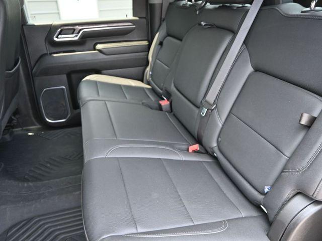 Photo of 2024 Summit White Chevrolet Silverado 2500