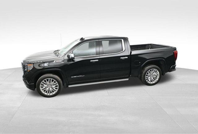 Photo of 2024 Onyx Black GMC Sierra 1500