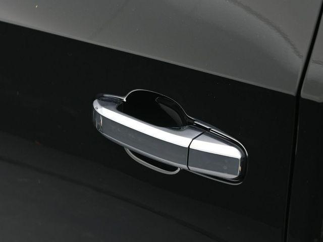Photo of 2024 Onyx Black GMC Sierra 1500