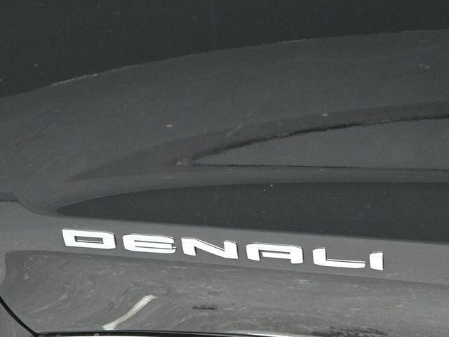 Photo of 2024 Onyx Black GMC Sierra 1500