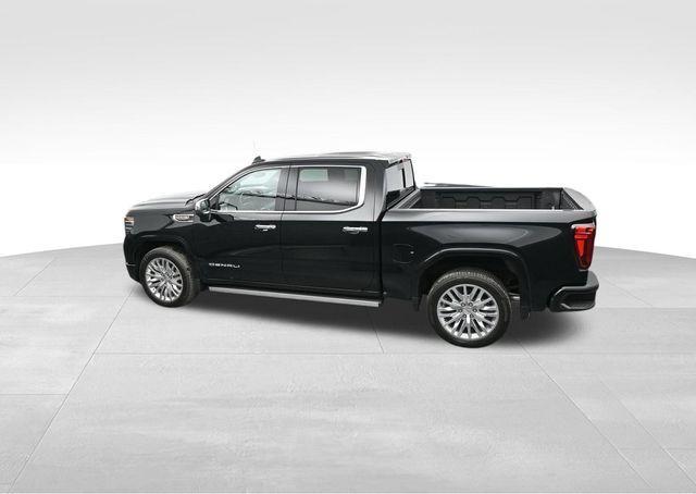 Photo of 2024 Onyx Black GMC Sierra 1500