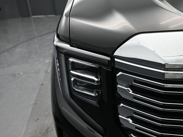 Photo of 2024 Onyx Black GMC Sierra 1500