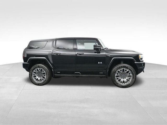 Photo of 2025 Black GMC HUMMER EV SUV