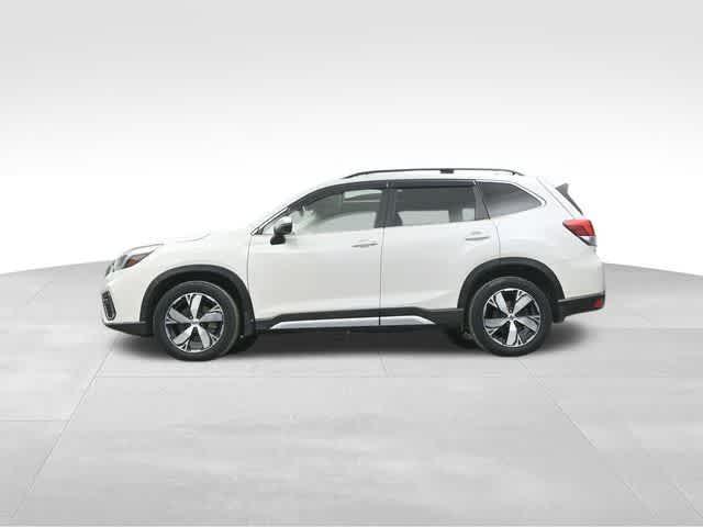 Photo of 2021 Crystal White Pearl Subaru Forester
