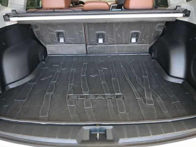 Photo of 2021 Crystal White Pearl Subaru Forester