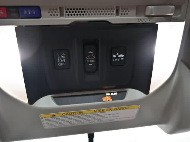 Photo of 2021 Crystal White Pearl Subaru Forester