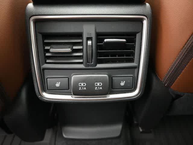 Photo of 2021 Crystal White Pearl Subaru Forester