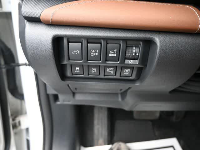 Photo of 2021 Crystal White Pearl Subaru Forester