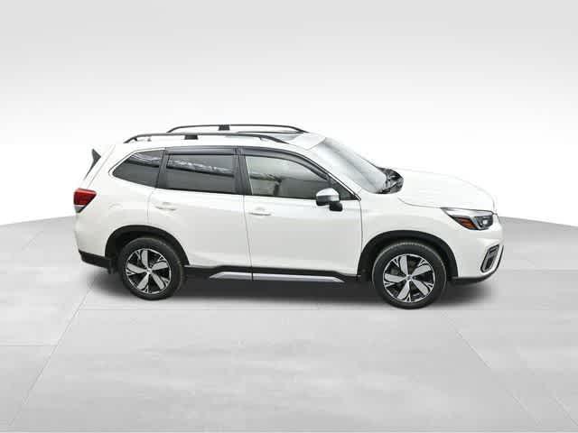 Photo of 2021 Crystal White Pearl Subaru Forester