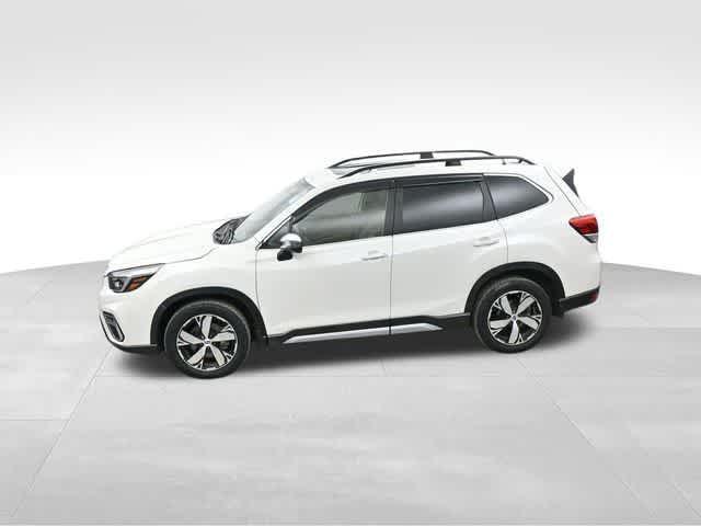 Photo of 2021 Crystal White Pearl Subaru Forester