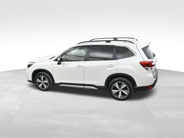 Photo of 2021 Crystal White Pearl Subaru Forester